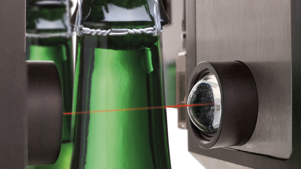 Antares Vision Group’s PCS700-IOT offers several advantages over the acoustic technologies widely used in the beverage market. For example, detection via laser spectroscopy is significantly more precise, meaning false rejects are substantially diminished.